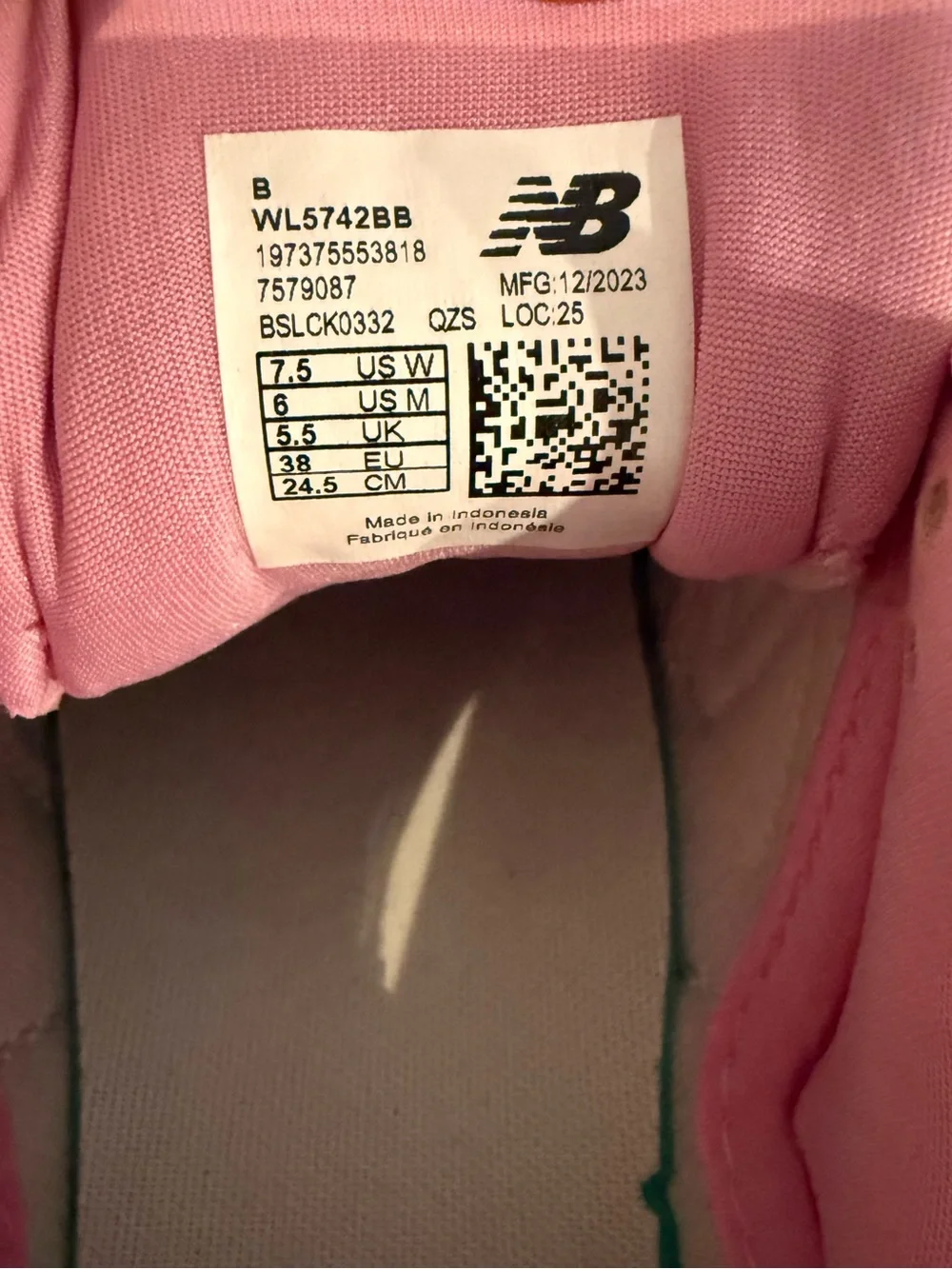 New Balance 574 pink sugar Lace-Up Sneakers 7.5